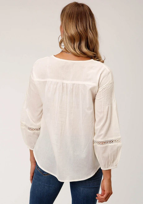 Roper Embroidered Pintuck 3/4 Sleeve Top 3 Roper Embroidered Pintuck 3/4 Sleeve Top