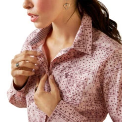 Ariat Kirby Stretch Shirt -Cavalleria Toscana Store kirby paisley ls coral collar detail 10043475 ariat 61865.1676488650